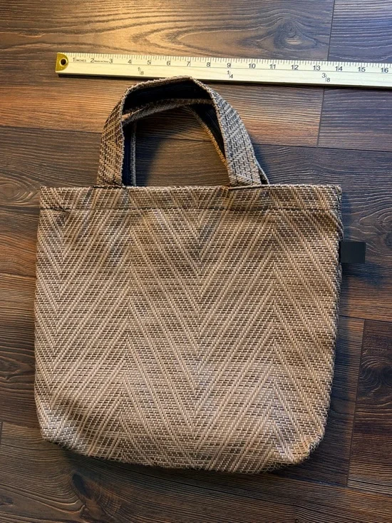 Bolon Woven Tote – Scandinavian Design Piece - Picture 5 of 8